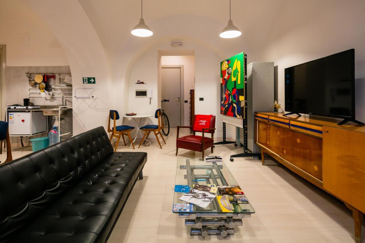 Appartamento A Palazzo Berio เนเปิลส์ ภายนอก รูปภาพ